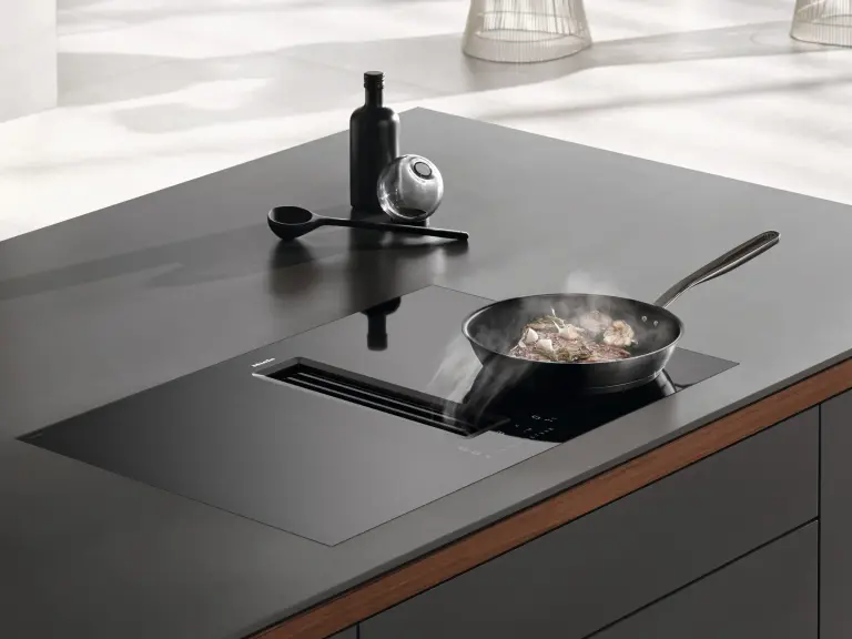 Integrovaný odsávač pár